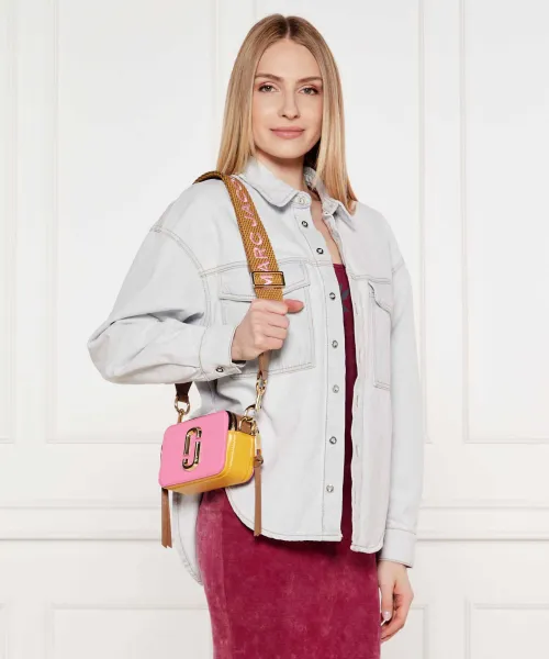 Δερμάτινη ταχυδρομική τσάντα THE SNAPSHOT Marc Jacobs ροζ