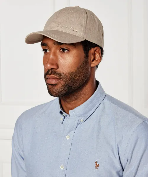 Λινό καπέλο μπείζμπολ Calvin Klein μπεζ