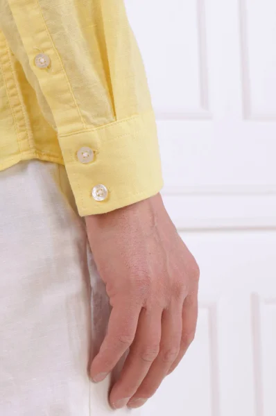 Λινό πουκάμισο ROLL-UP | Regular Fit Guess Underwear κίτρινο