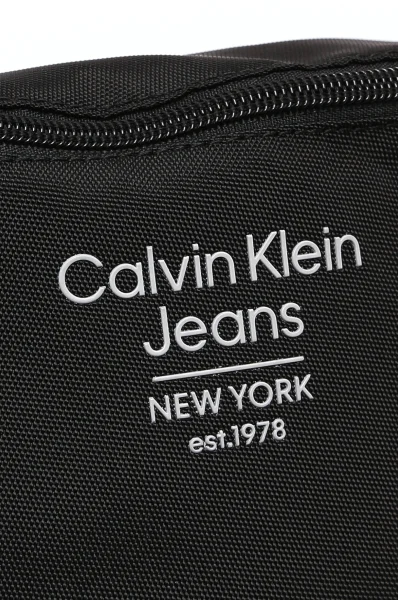 Τσάντα μέσης 38 EST CALVIN KLEIN JEANS μαύρο